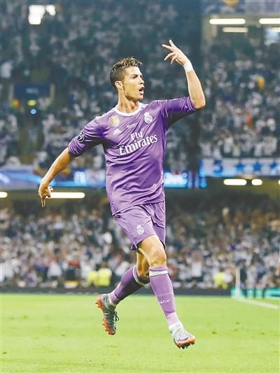 广东101-75江苏2喜1忧！萨姆纳王洪泽打成核心，2将纯废该弃用！（广东101-75轻取江苏，喜忧参半：萨姆纳与王洪泽坐稳核心位，两将表现低迷或应弃用）