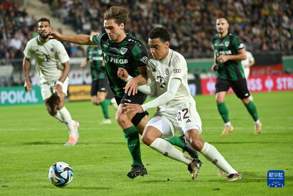 凯恩73场德甲比赛进75球，比同期进球数第二的吉拉西多21球