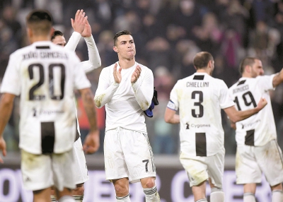 国米大战利物浦，巴萨PK法鹰，参与截图预测今夜欧冠的比分（国米迎战利物浦，巴萨对决法鹰，晒截图参与预测今夜欧冠比分）