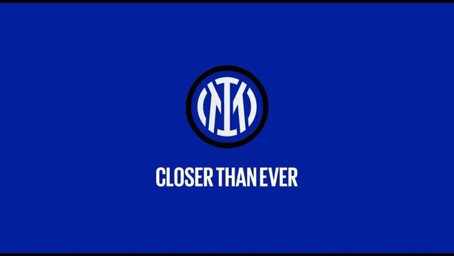 巴萨重返诺坎普进行公开训练，卡萨多：我梦想着在这里踢球（巴萨回归诺坎普开放训练，卡萨多：在这里踢球是我的梦想）