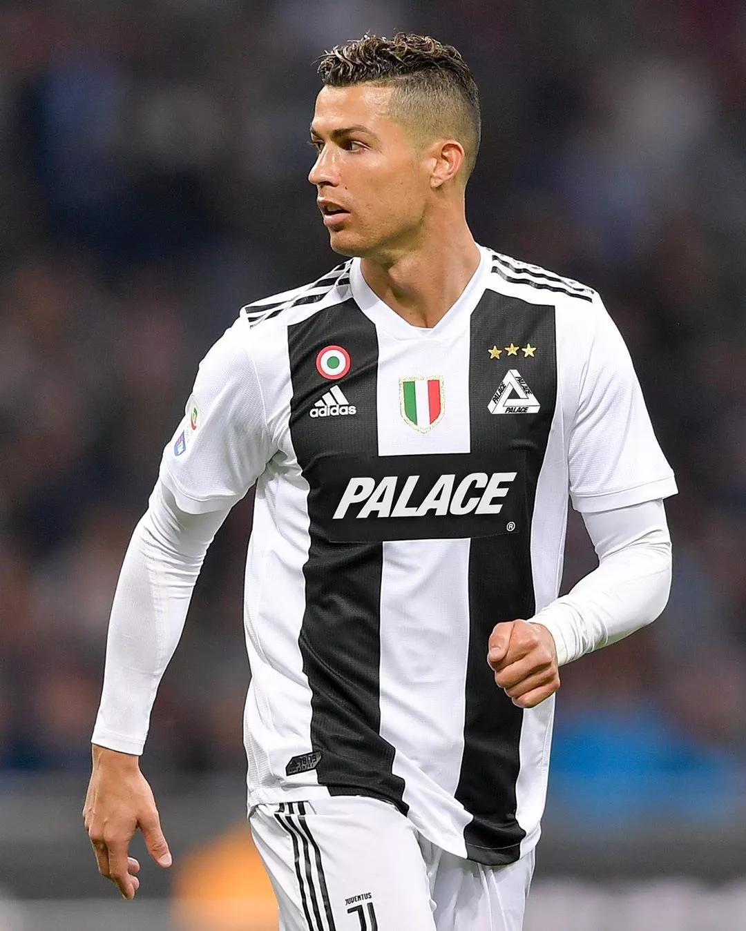 皮克谈阿劳霍心理健康：要给他时间，俱乐部要倾听他的声音（皮克谈阿劳霍心理状态：应给予时间，俱乐部需倾听他的心声）