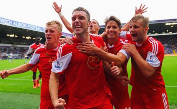 2025F1阿布扎比站勒克莱尔0.26秒最快起步，阿隆索5秒破200公里